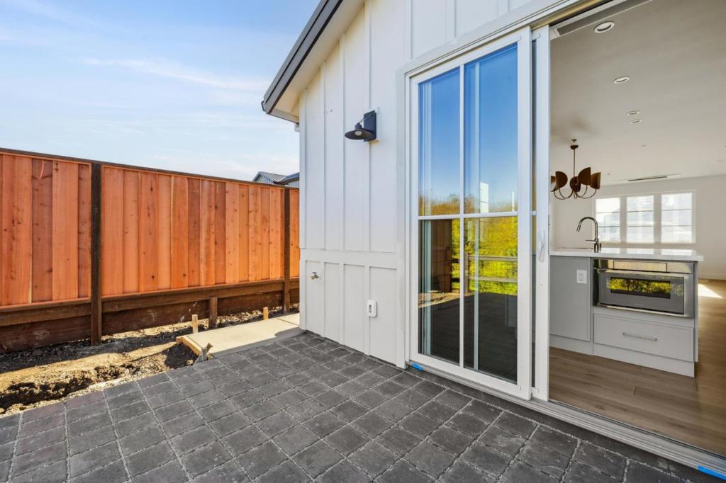 MLS #ML82029004 image #12