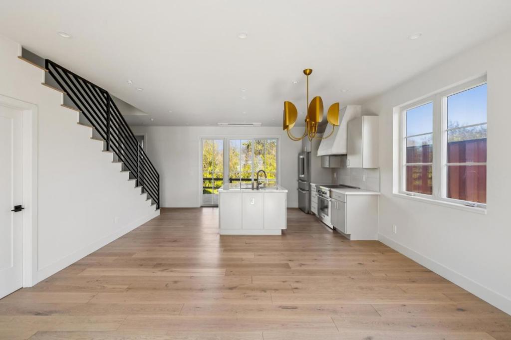 MLS #ML82029004 image #3