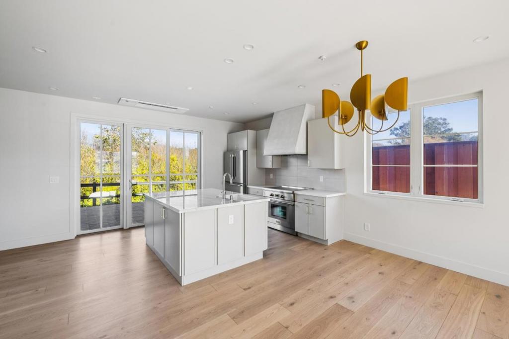 MLS #ML82029004 image #4