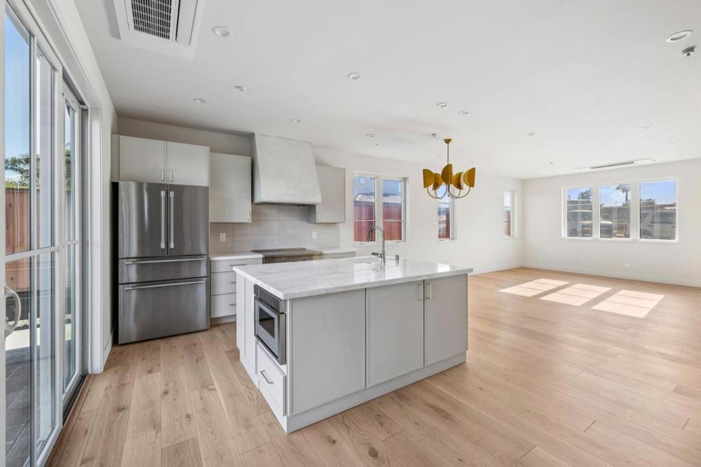 MLS #ML82029004 image #5