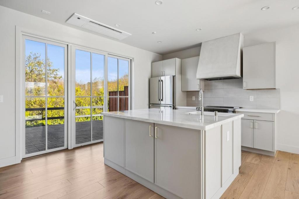 MLS #ML82029004 image #6