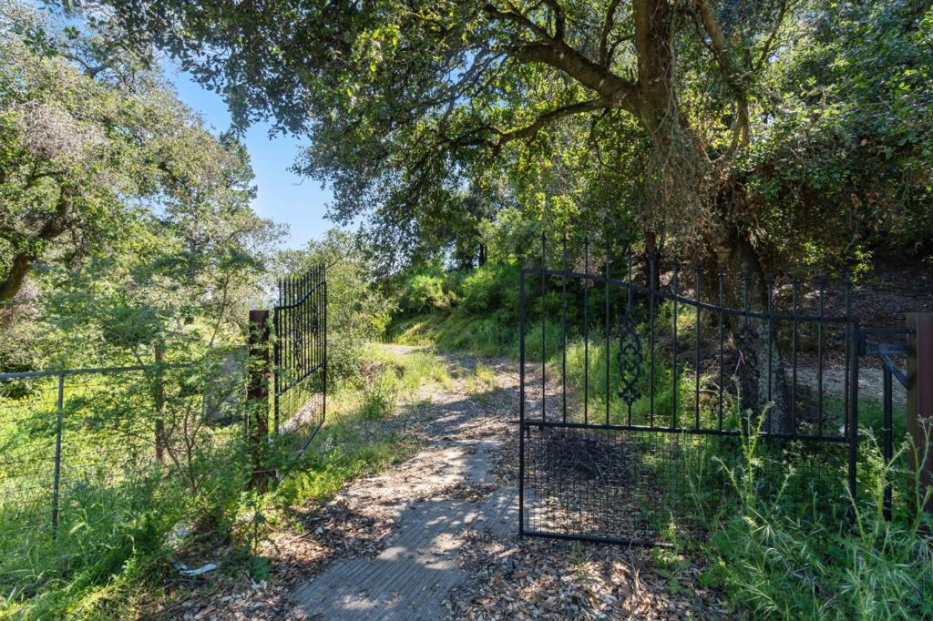 MLS #ML82029017 image #4