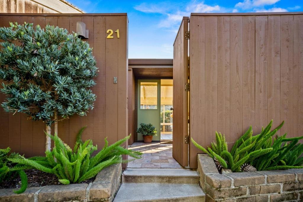 MLS #ML82029102 image #0