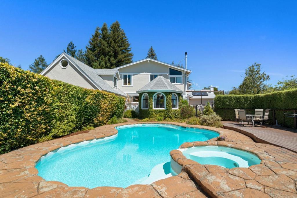 MLS #ML82029153 image #2