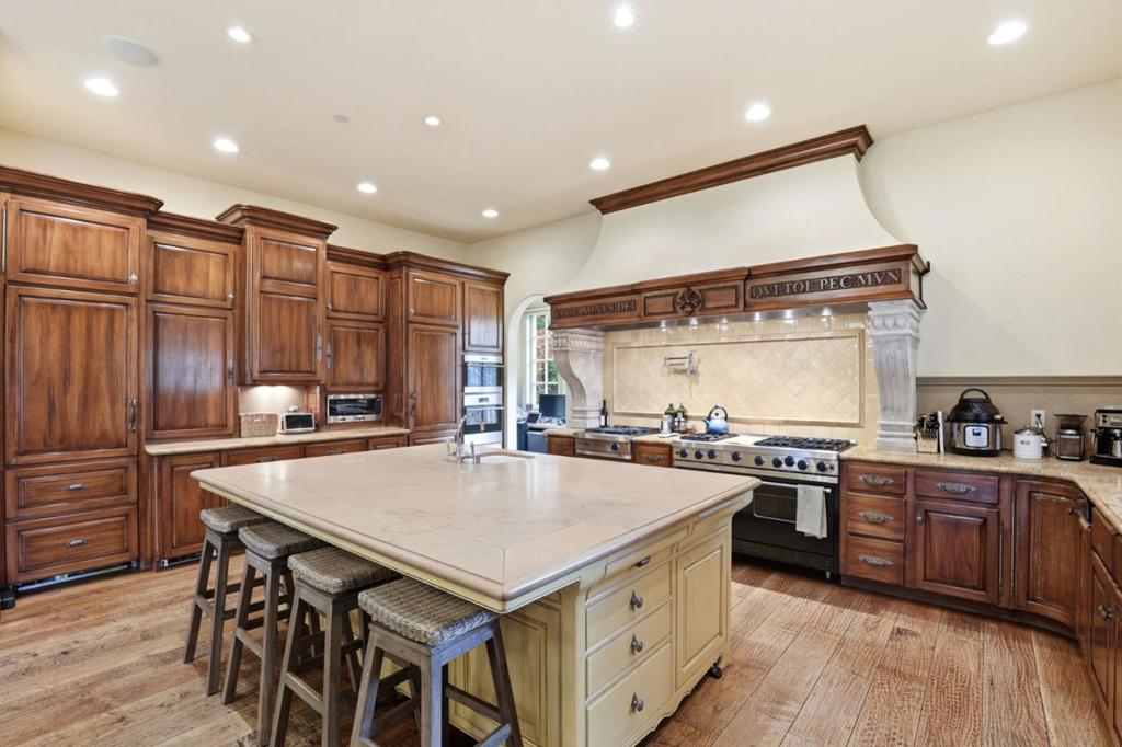 MLS #ML82029257 image #16