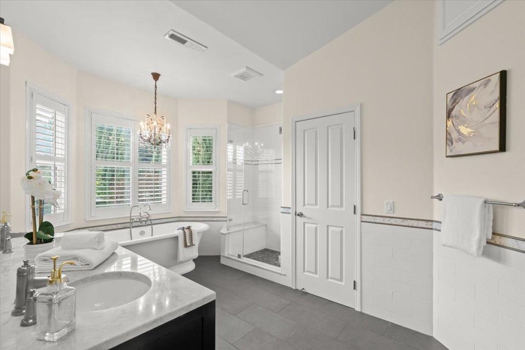 MLS #ML82029388 image #16