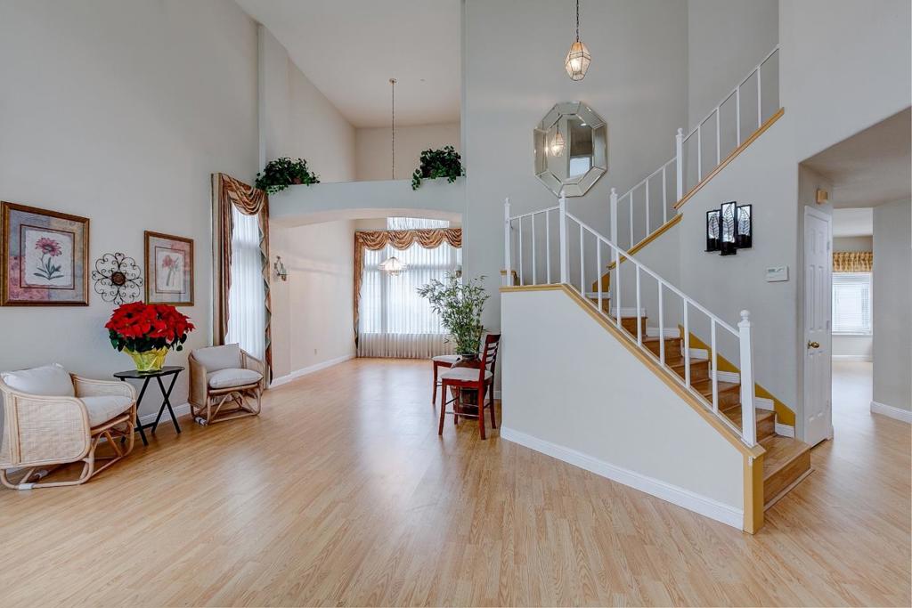 MLS #ML82029410 image #1