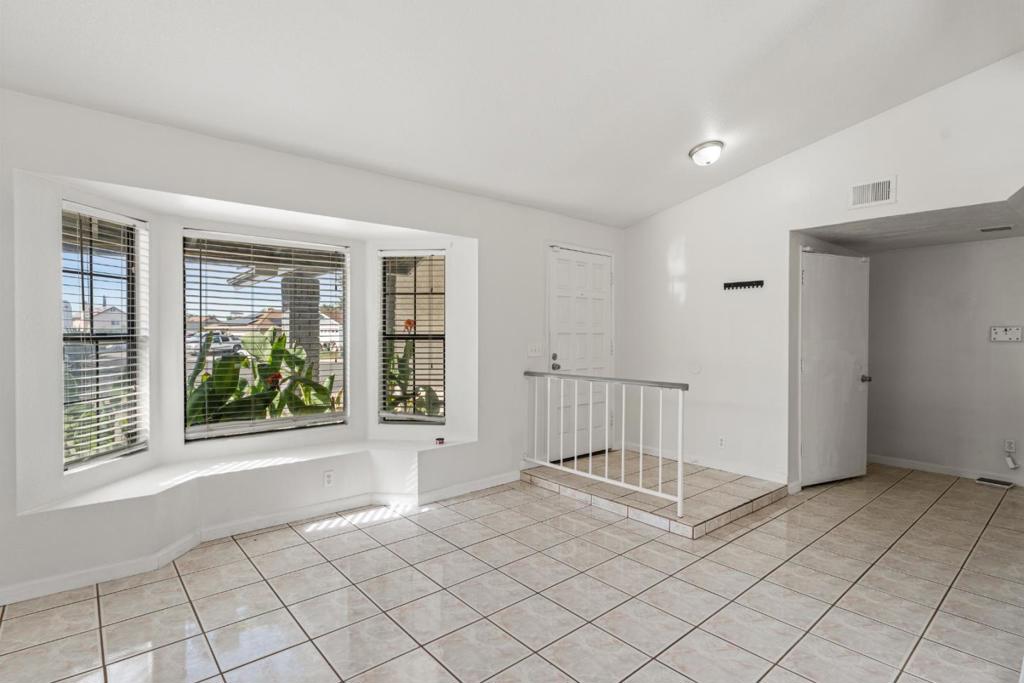 MLS #ML82029850 image #4