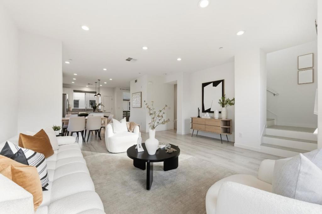 MLS #ML82030232 image #2