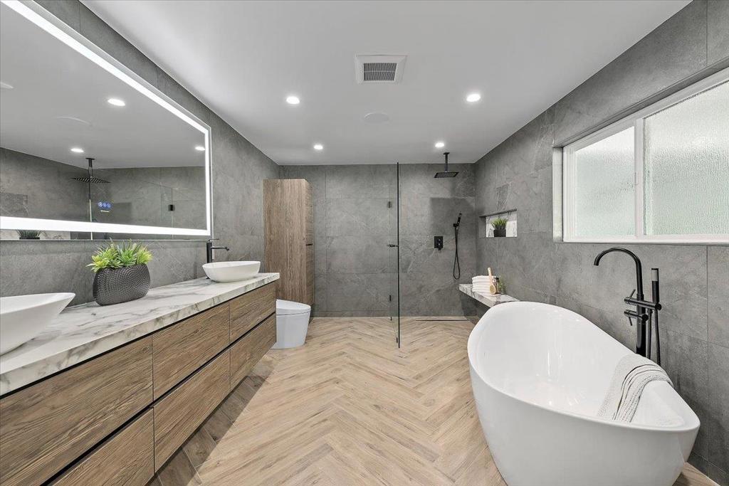 MLS #ML82030595 image #25