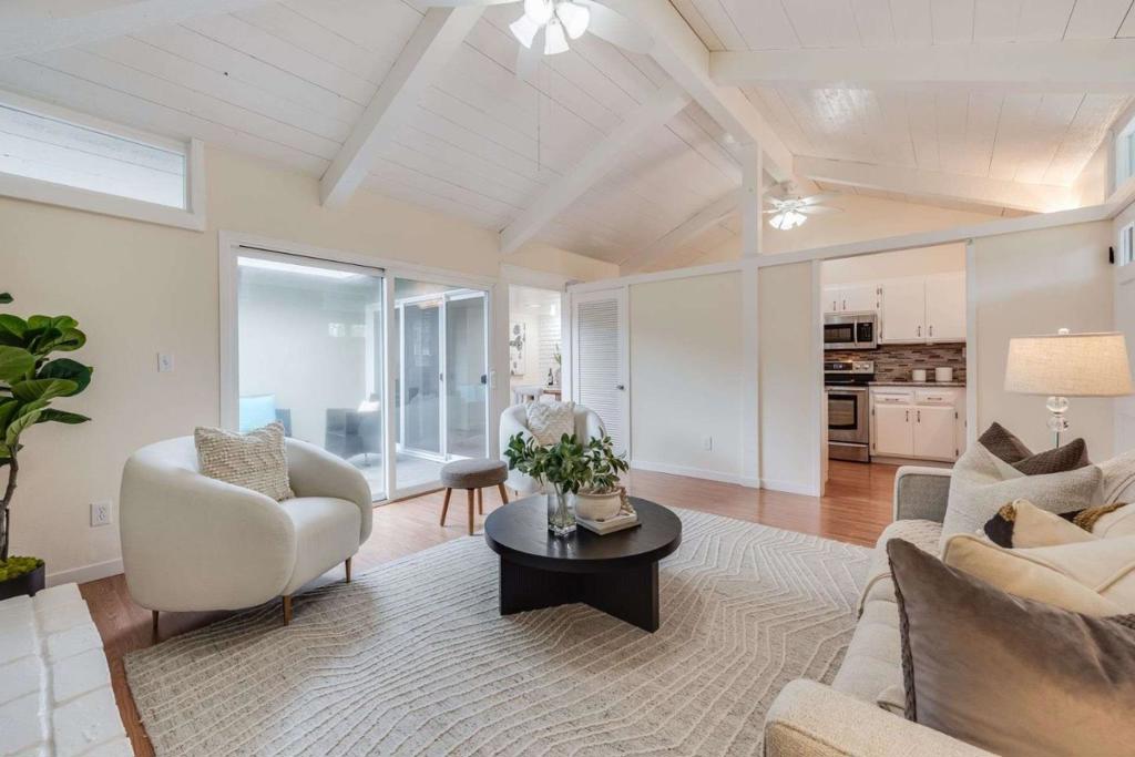 MLS #ML82030597 image #1