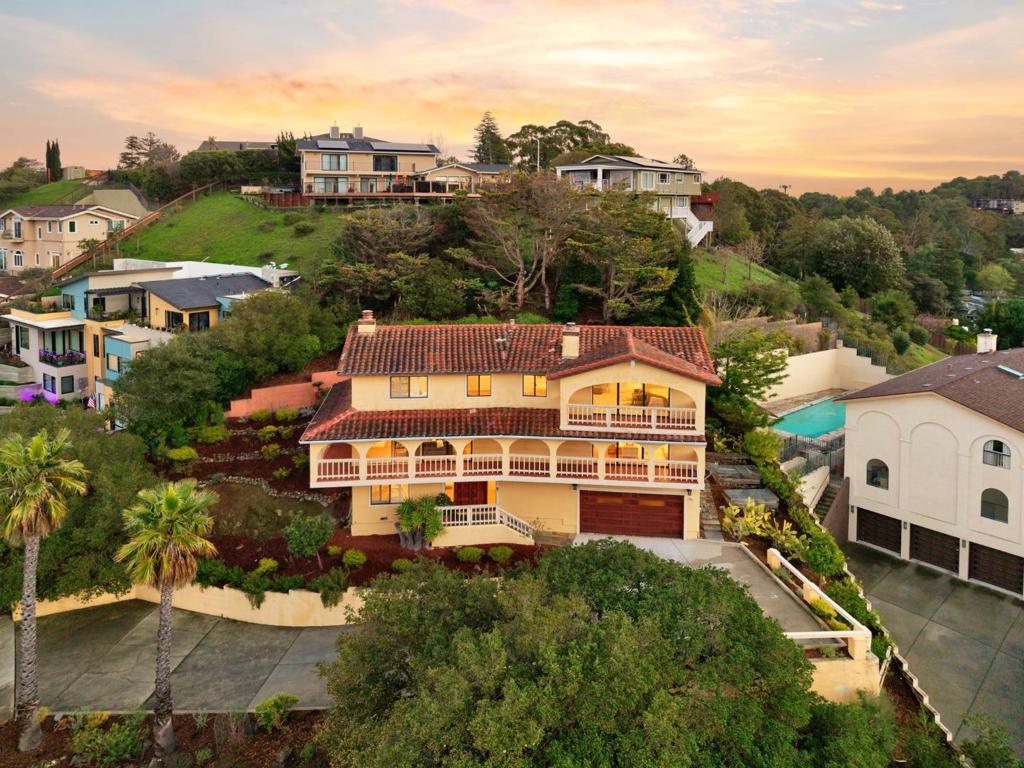 MLS #ML82030630 image #1