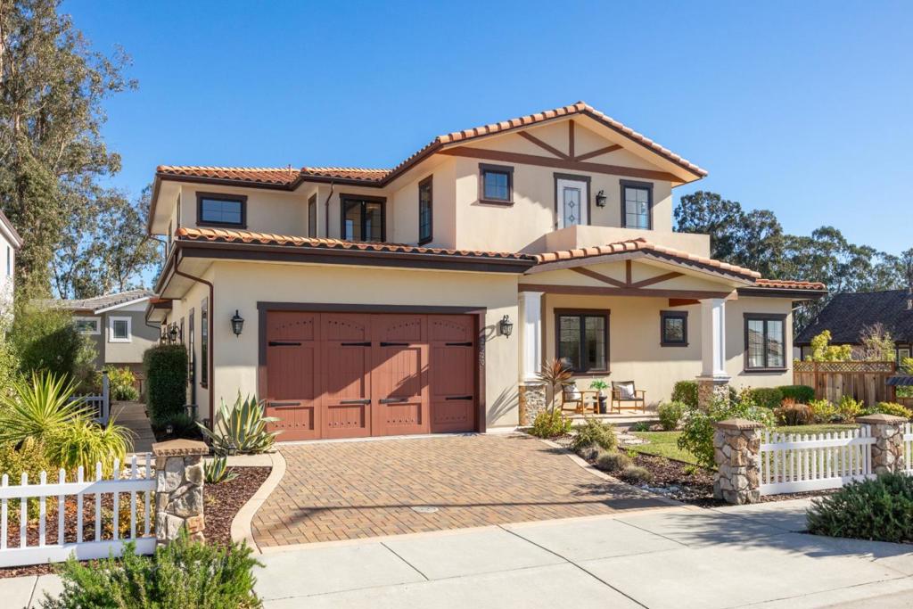 MLS #ML82031133 image #2