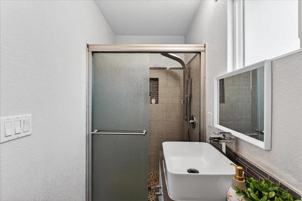 MLS #ML82031330 image #33