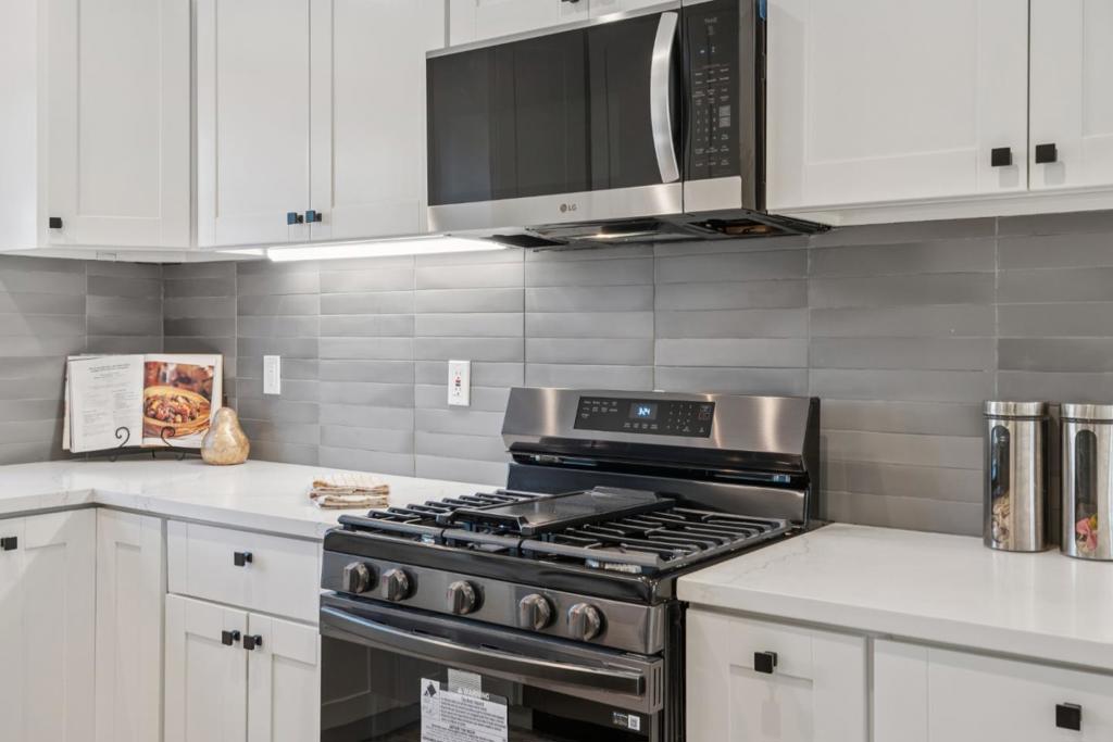 MLS #ML82031351 image #15