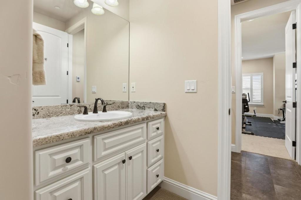 MLS #ML82031358 image #26