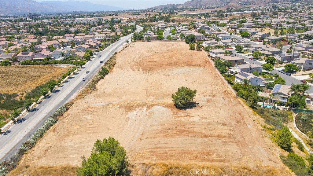 MLS #ND25068819 image #1