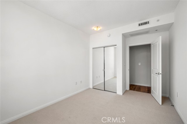 MLS #ND25231730 image #27