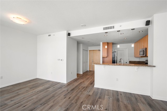 MLS #ND25231730 image #9