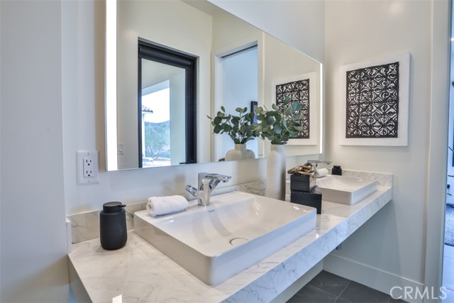 MLS #ND25246017 image #42