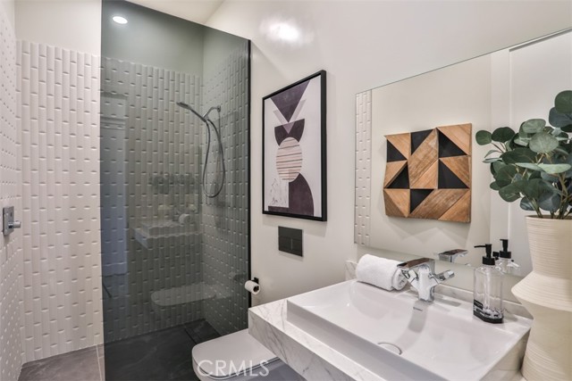 MLS #ND25246017 image #46