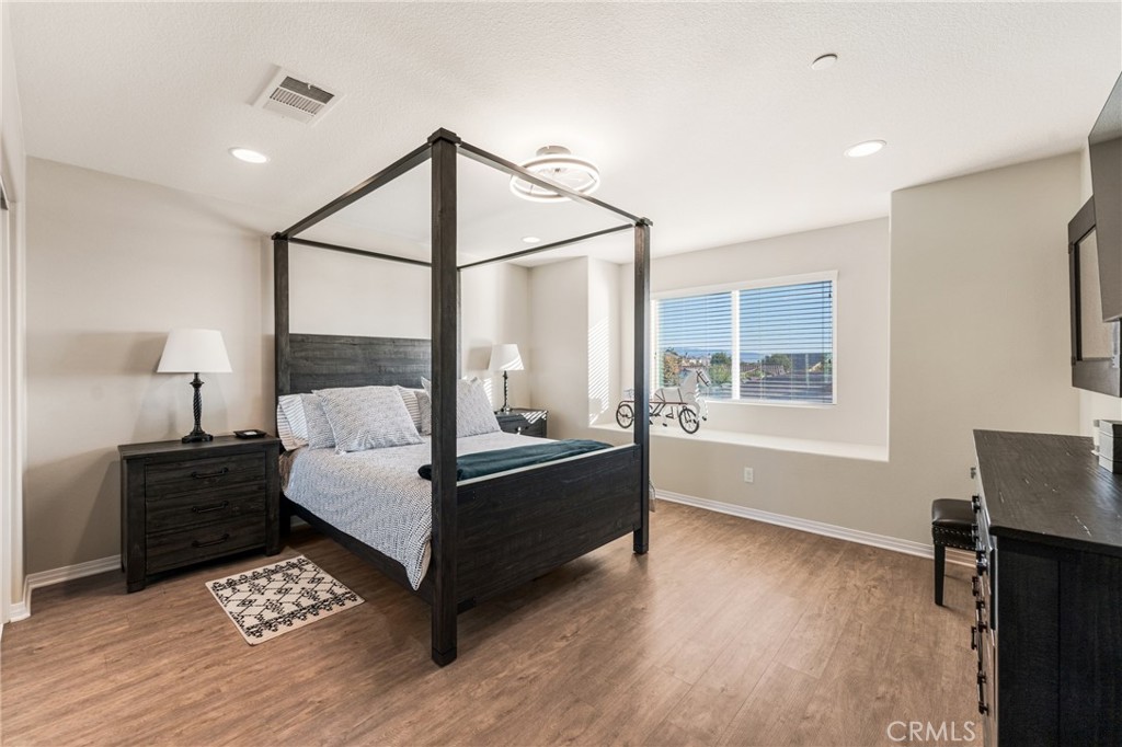 MLS #ND25255154 image #37