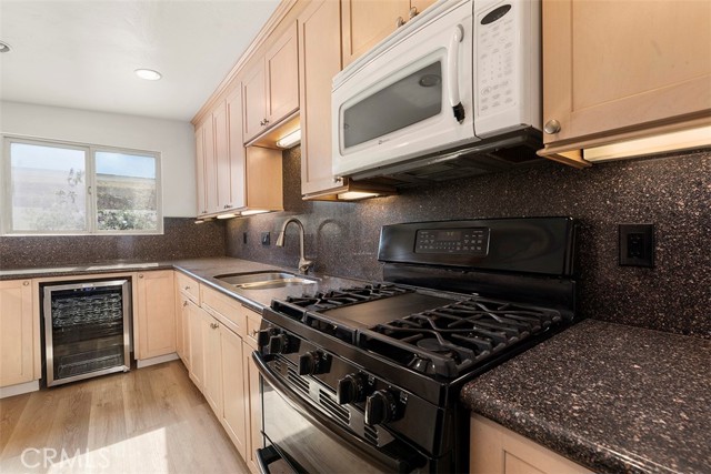 MLS #ND25257577 image #30