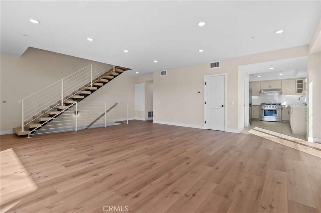 MLS #ND25267905 image #14