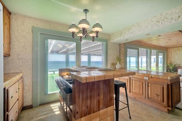 MLS #250025788SD image #23