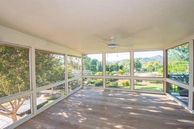 MLS #250041748SD image #19