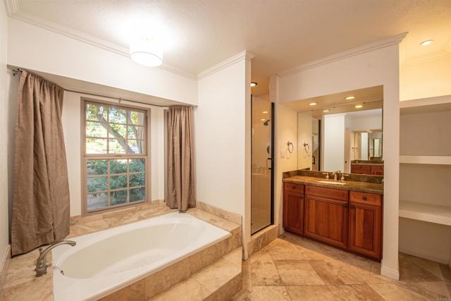 MLS #250041748SD image #23