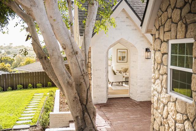 MLS #250043497SD image #9