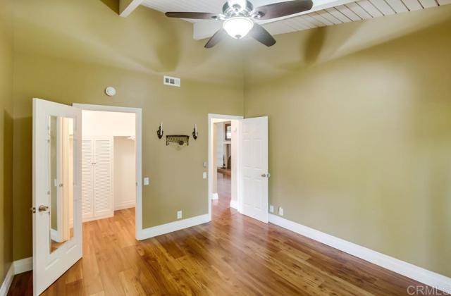 MLS #250042037SD image #10