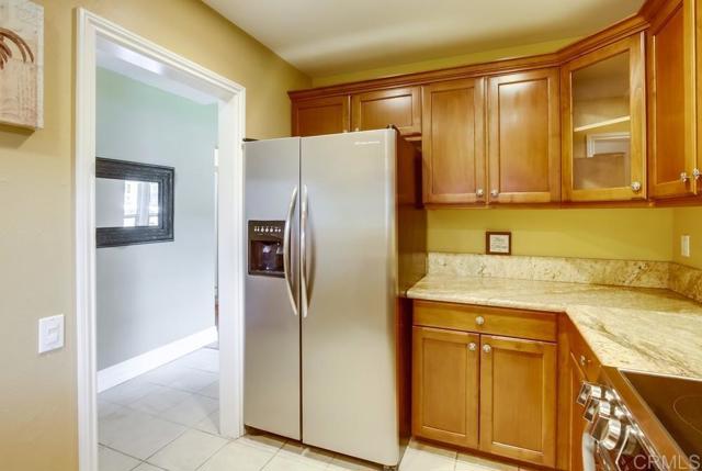 MLS #250042037SD image #8