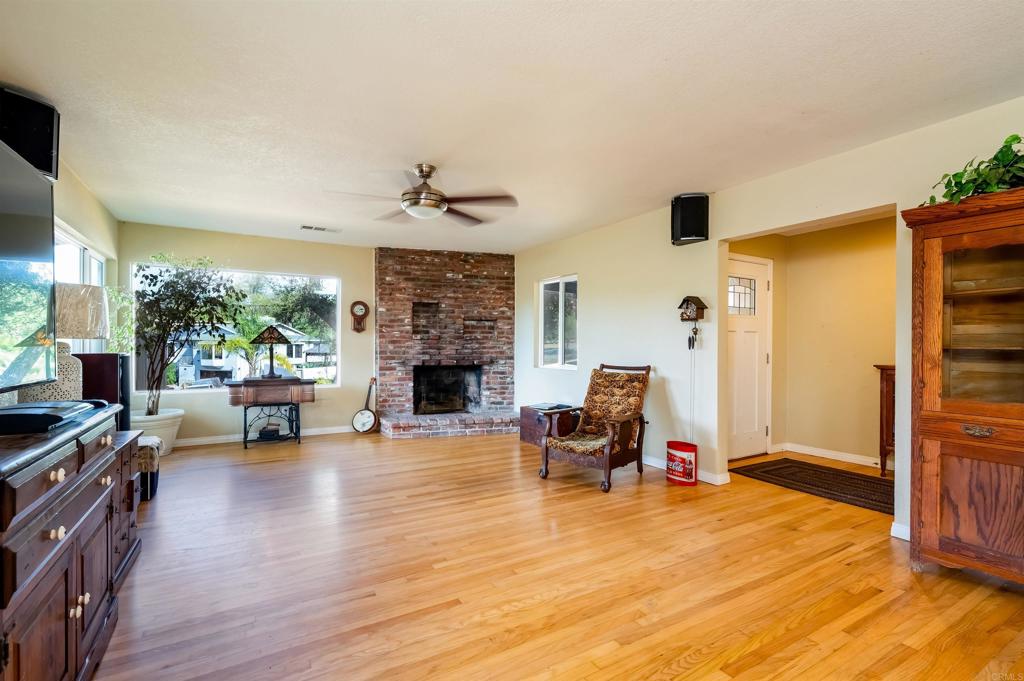 MLS #NDP2510206 image #3