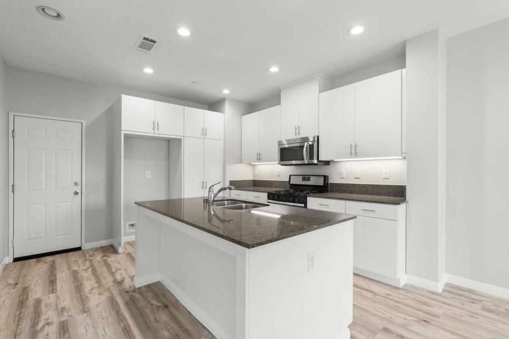 MLS #NDP2510631 image #8