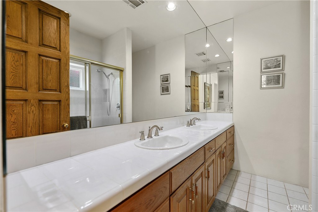 MLS #NP18021399 image #32