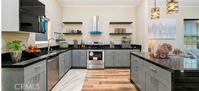 MLS #NP22225386 image #3