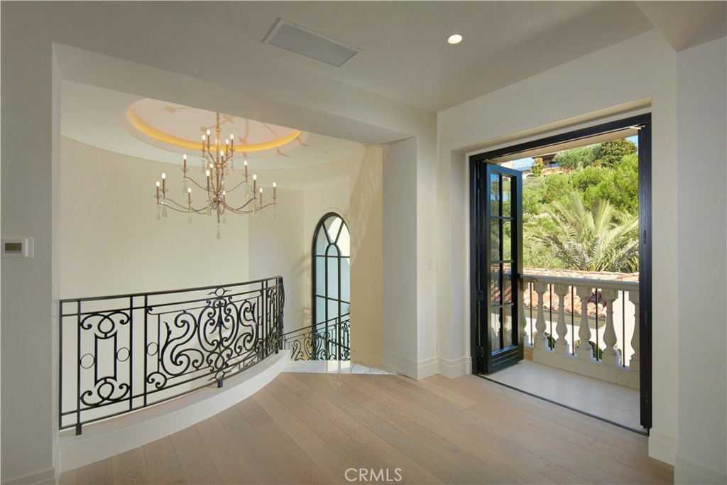 MLS #NP23139104 image #25