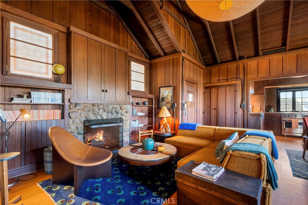 MLS #NP25024847 image #10