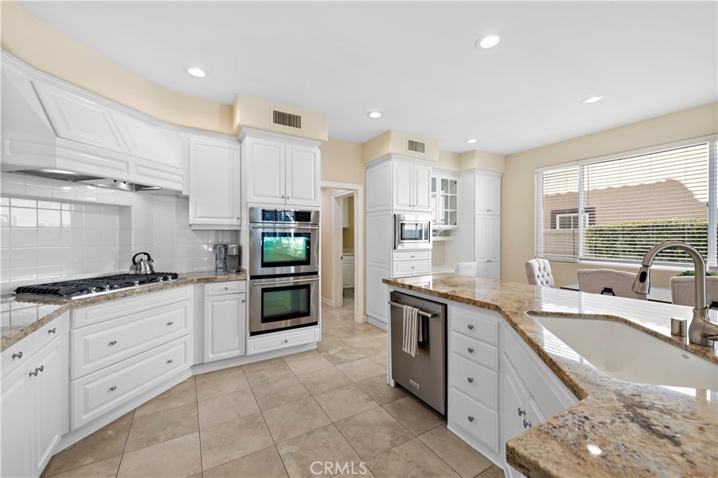 MLS #NP25039647 image #15