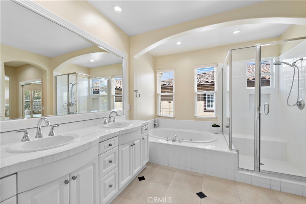 MLS #NP25039647 image #22