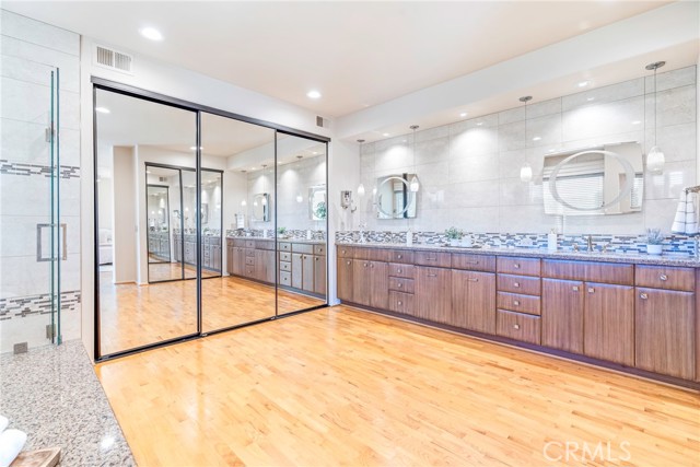 MLS #NP25039759 image #42