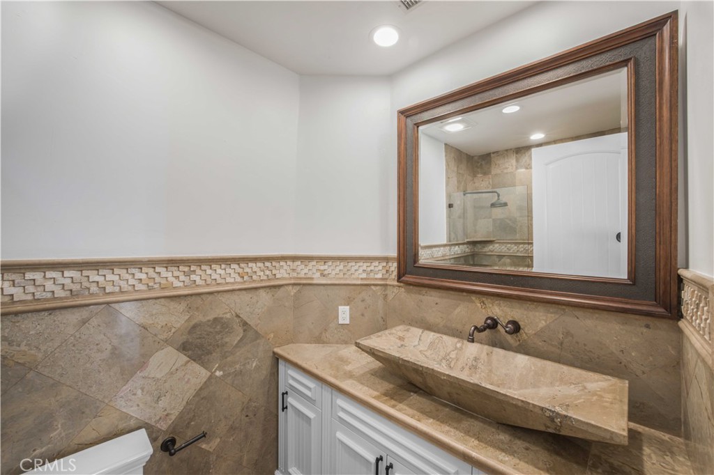 MLS #NP25043884 image #30