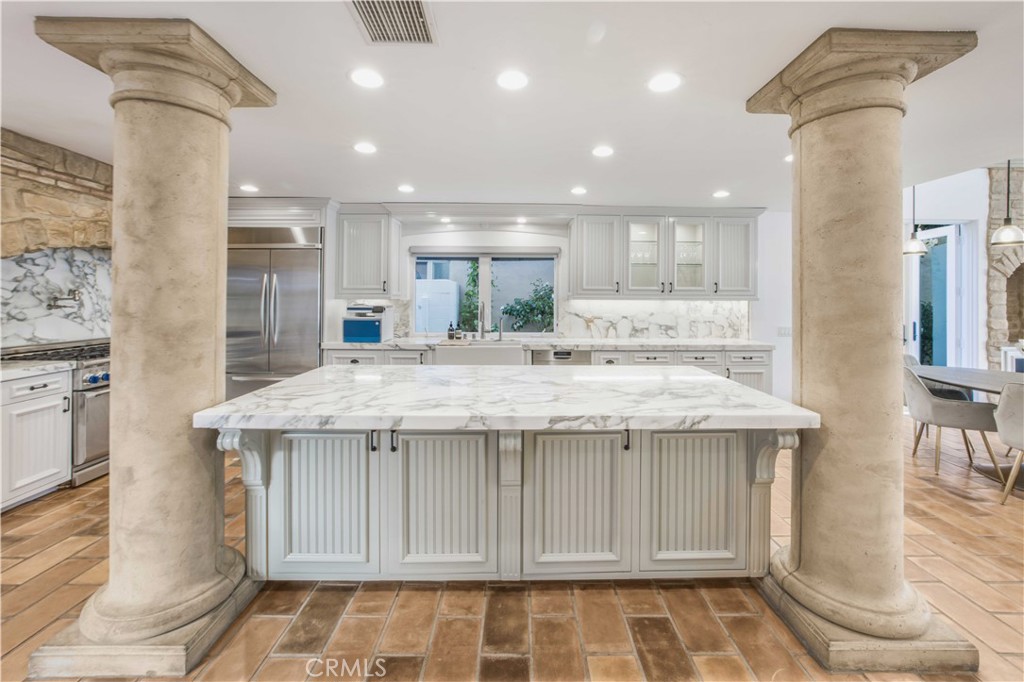 MLS #NP25043884 image #9