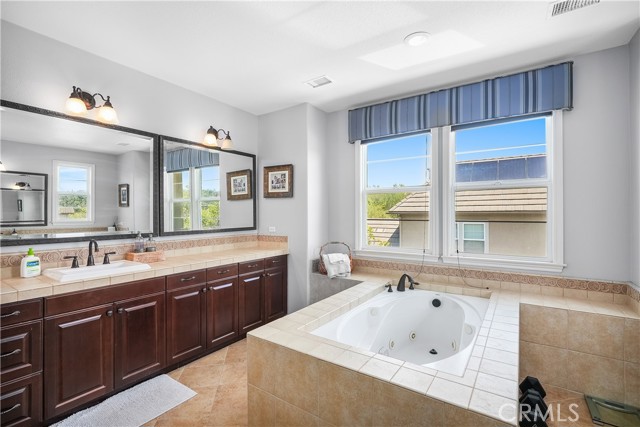 MLS #NP25063870 image #32