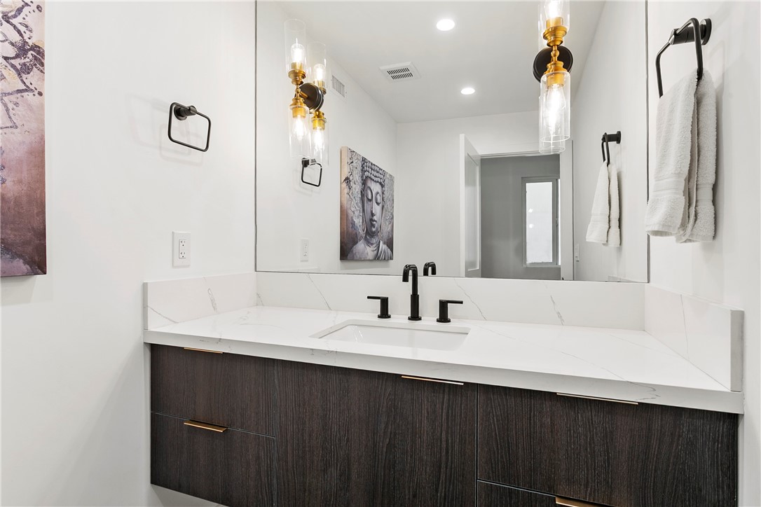 MLS #NP25065400 image #13