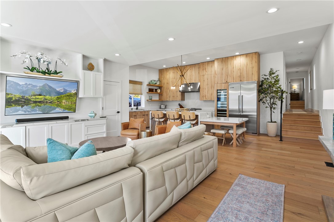 MLS #NP25065400 image #5