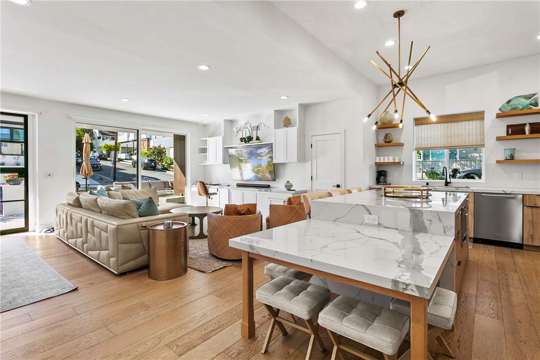 MLS #NP25065400 image #8