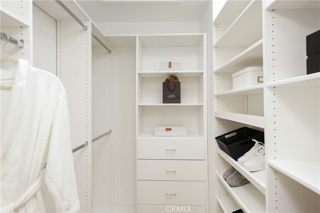 MLS #NP25077214 image #29